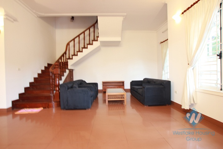 Beautiful house with nice garden for lease in Au co st, Tay Ho District